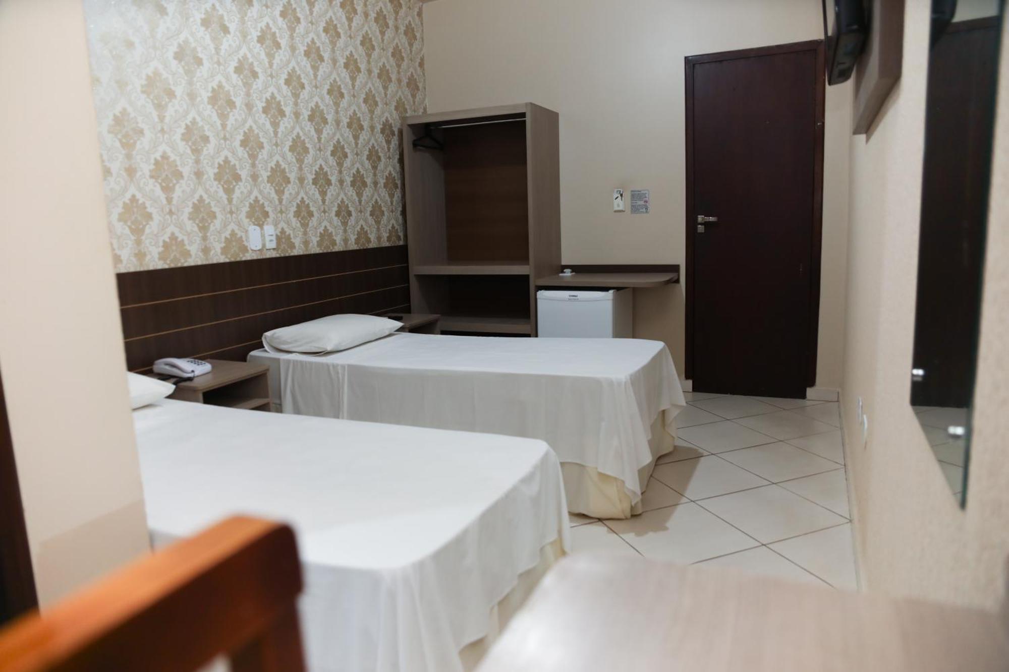 Hotel Villa Canoas Foz do Iguacu Exterior photo