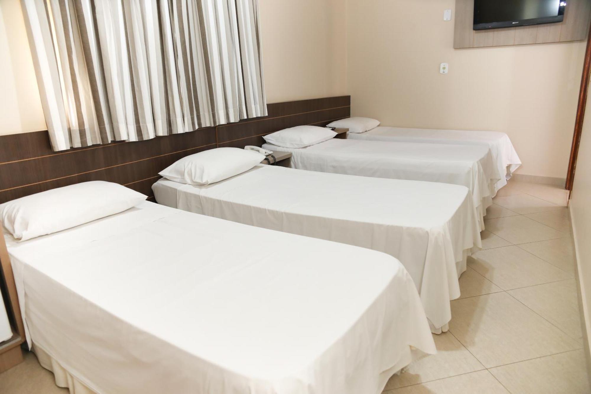 Hotel Villa Canoas Foz do Iguacu Exterior photo